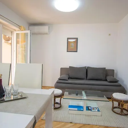 Olga Apartman